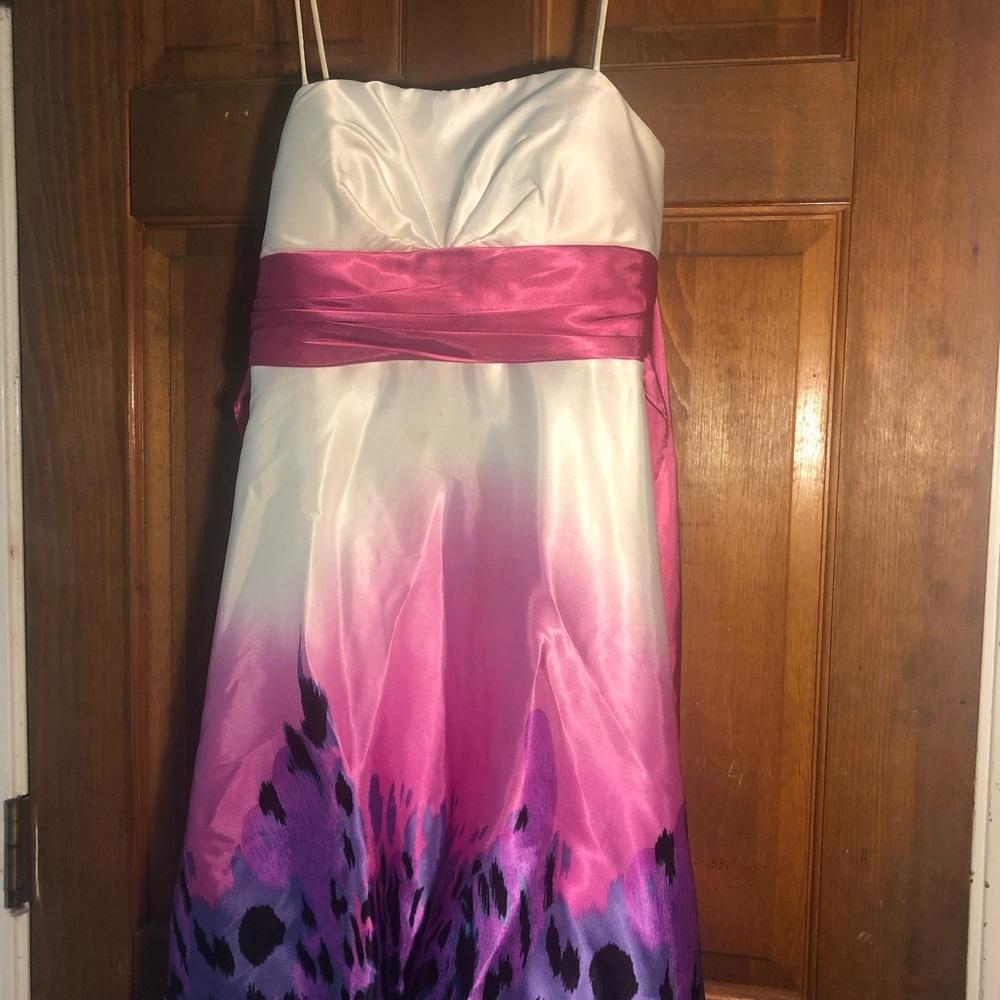 ADORABLE kids/teen party dress!! Size 1/2!!